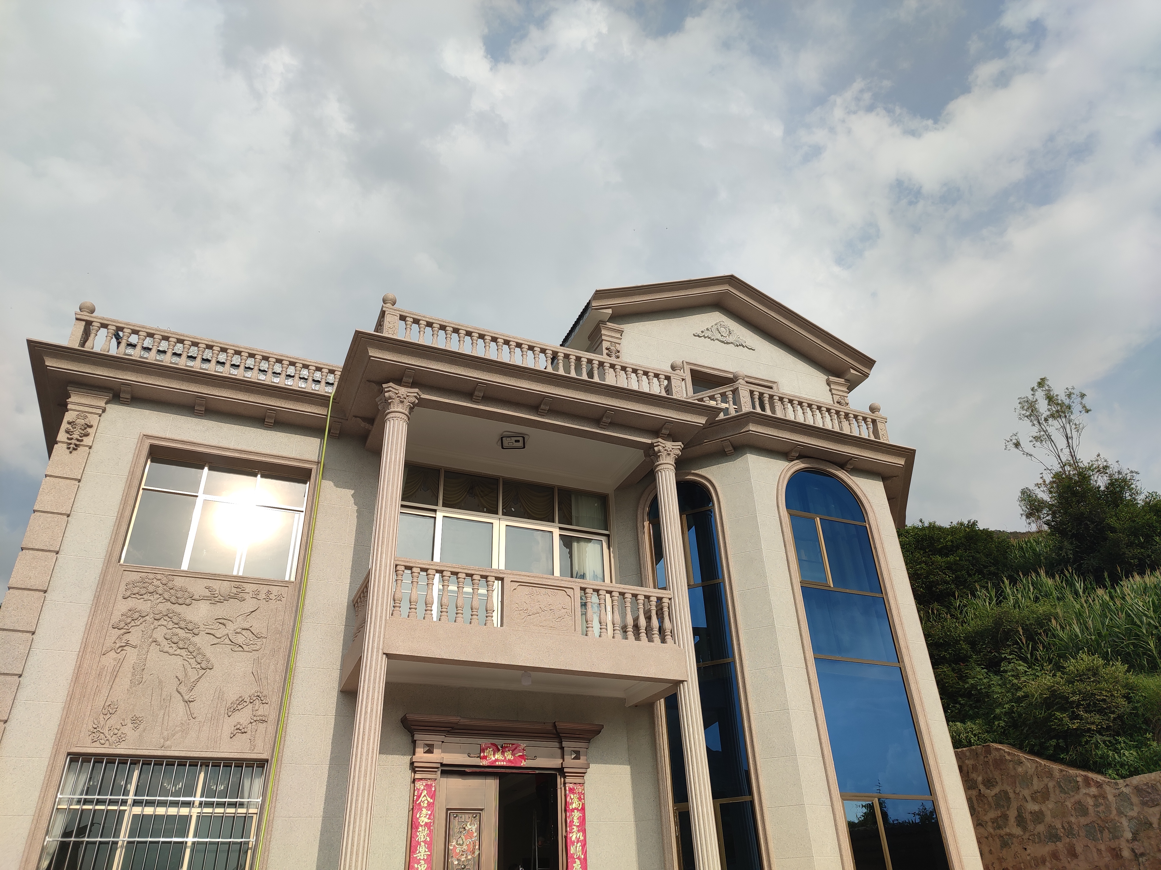 華喆仿石漆深槽怎么做？